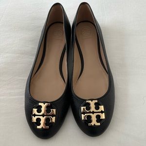 Tory Burch Black Round Toe Flats